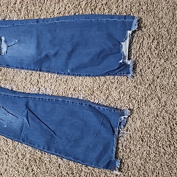 NWT Highway Jeans Distressed Denim Pants 10/11 Stretch Button Fly Ripped Flare - Picture 4 of 9